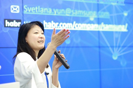 Юн С.Г., к.т.н., руководитель группы развития экосистем Samsung R&amp;D Institute, рассказывает об образовательных программах Samsung